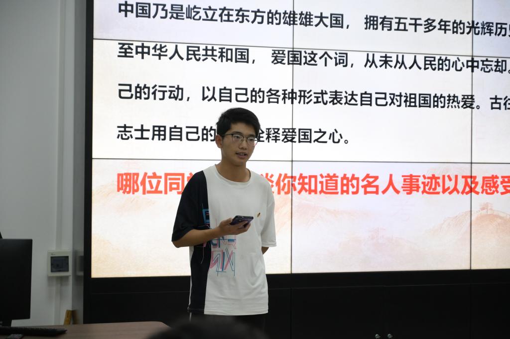 免费色情小说