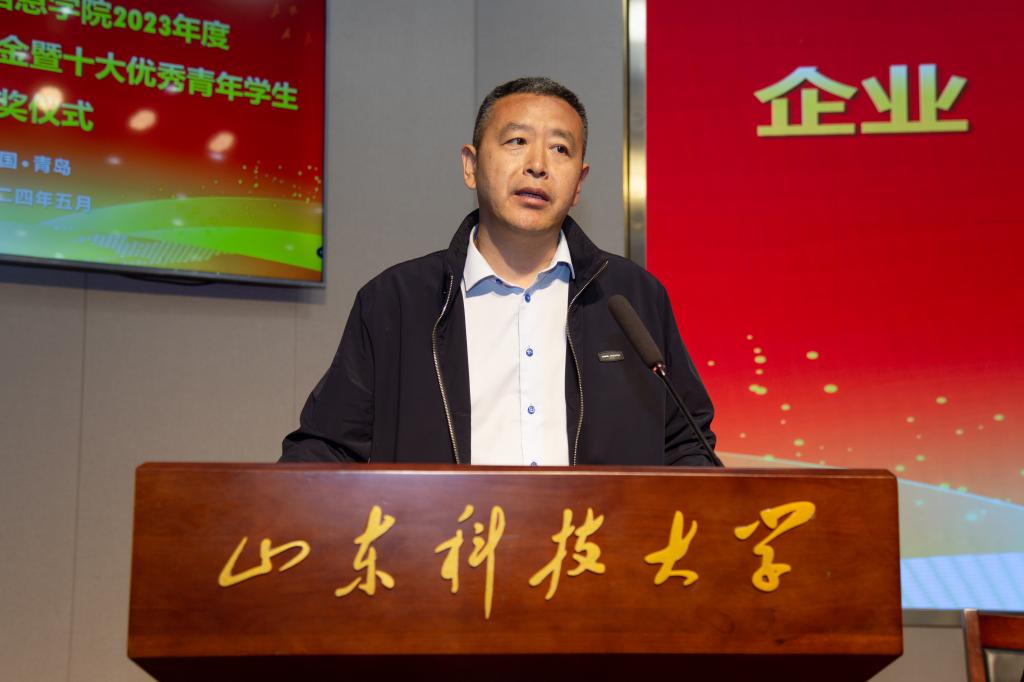 免费色情小说