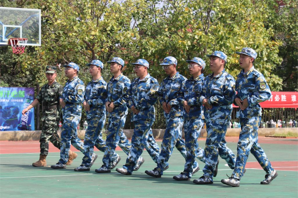 免费色情小说