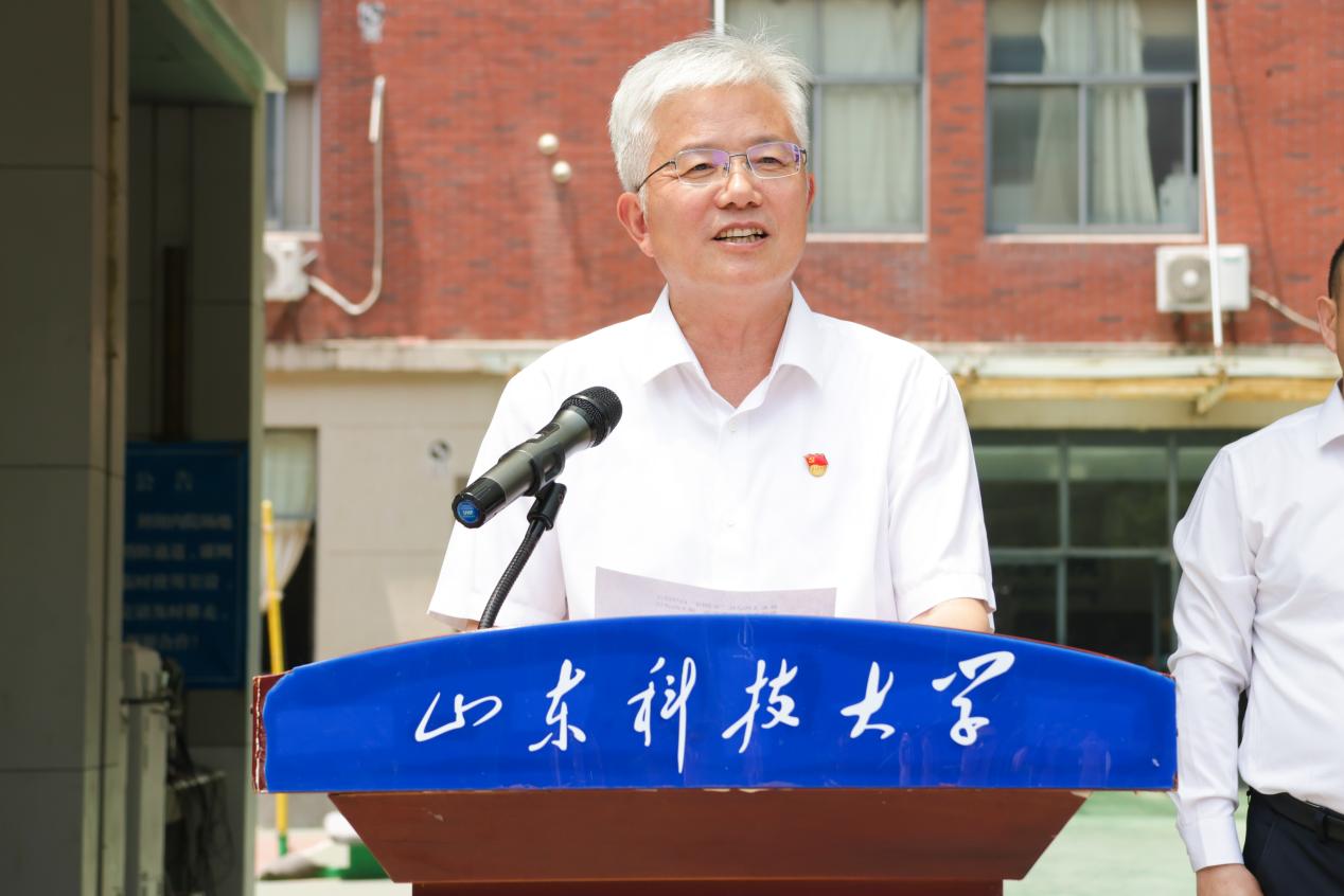免费色情小说
