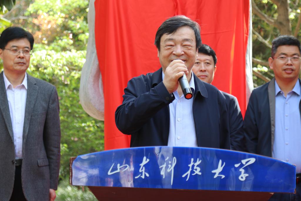免费色情小说