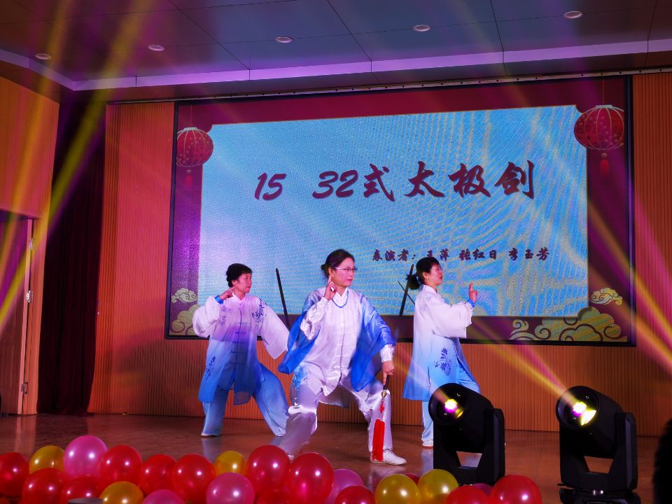 免费色情小说