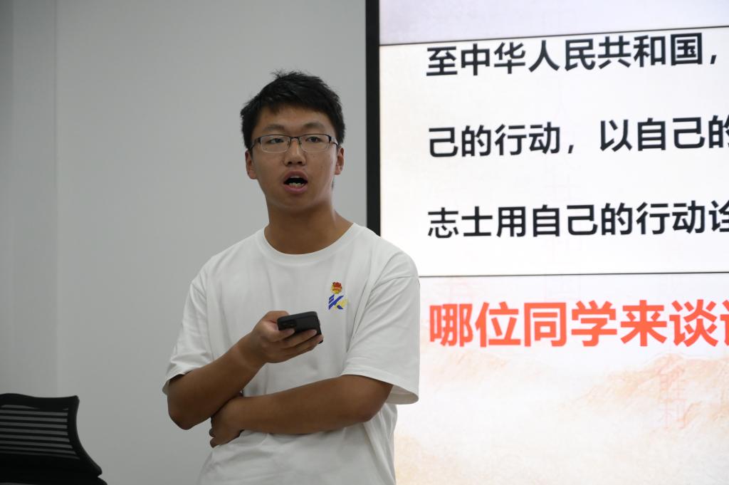 免费色情小说