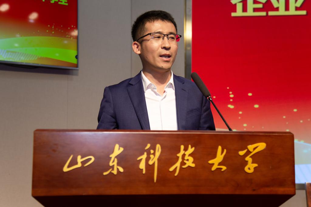免费色情小说
