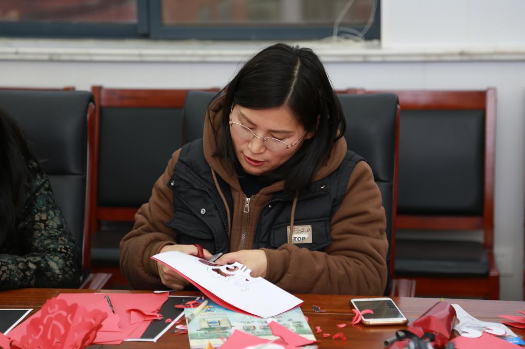 免费色情小说