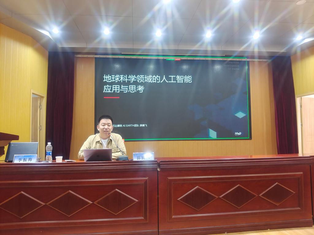免费色情小说
