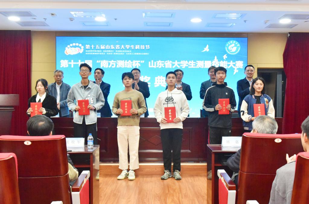 免费色情小说