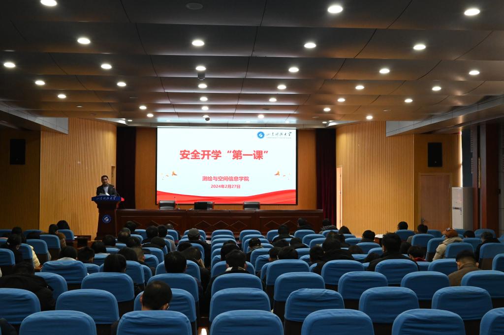 免费色情小说