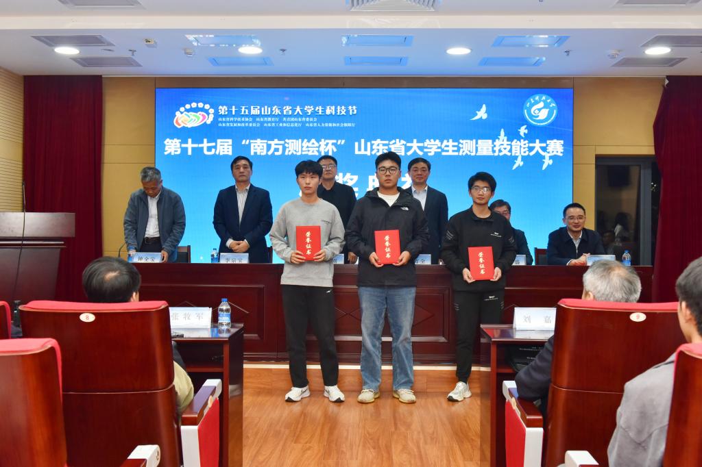 免费色情小说