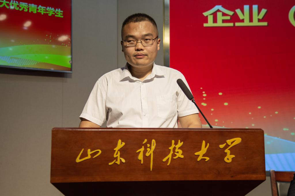 免费色情小说