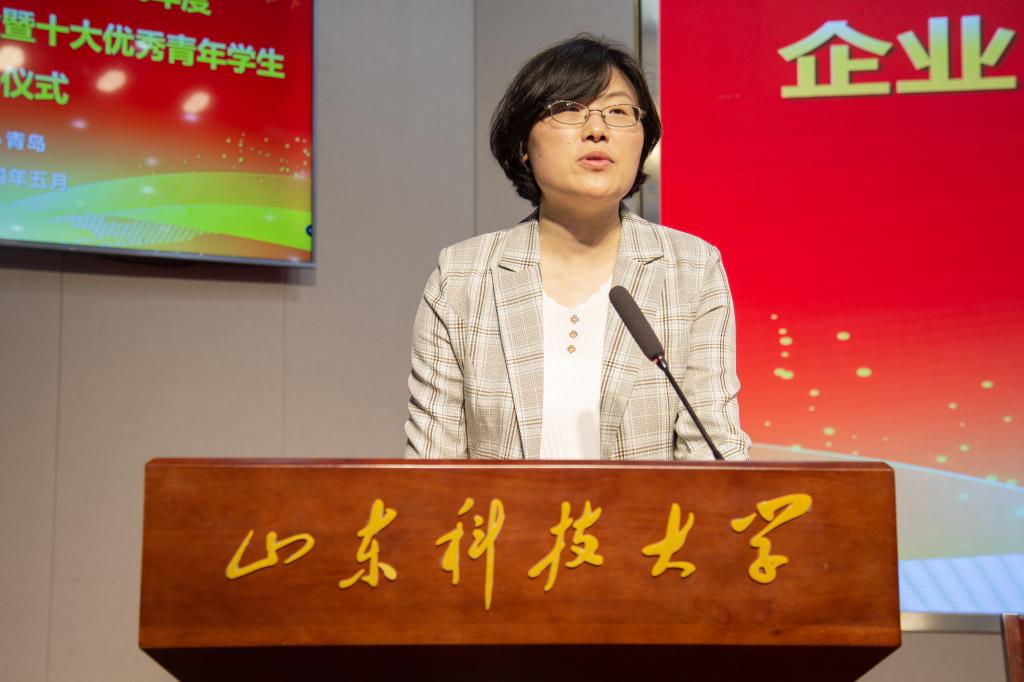 免费色情小说
