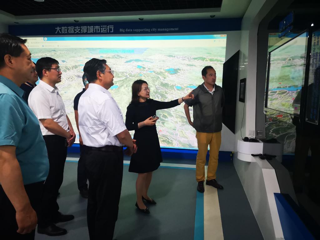 免费色情小说