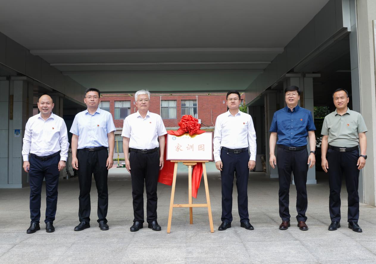 免费色情小说