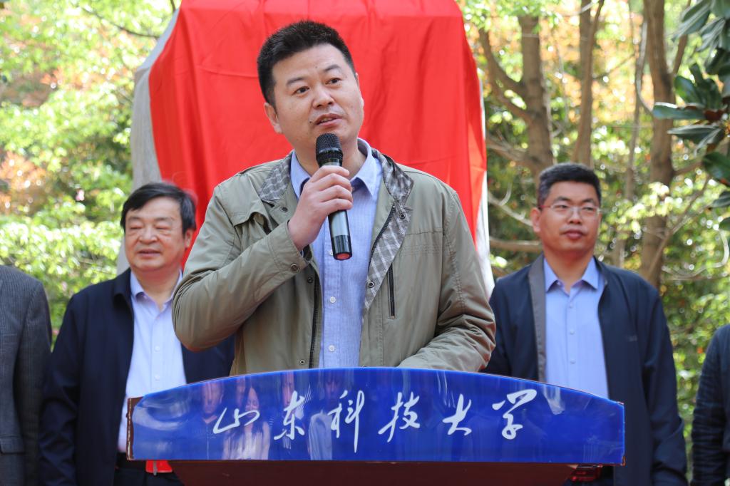 免费色情小说