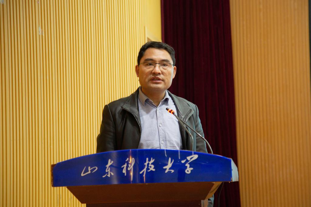 免费色情小说