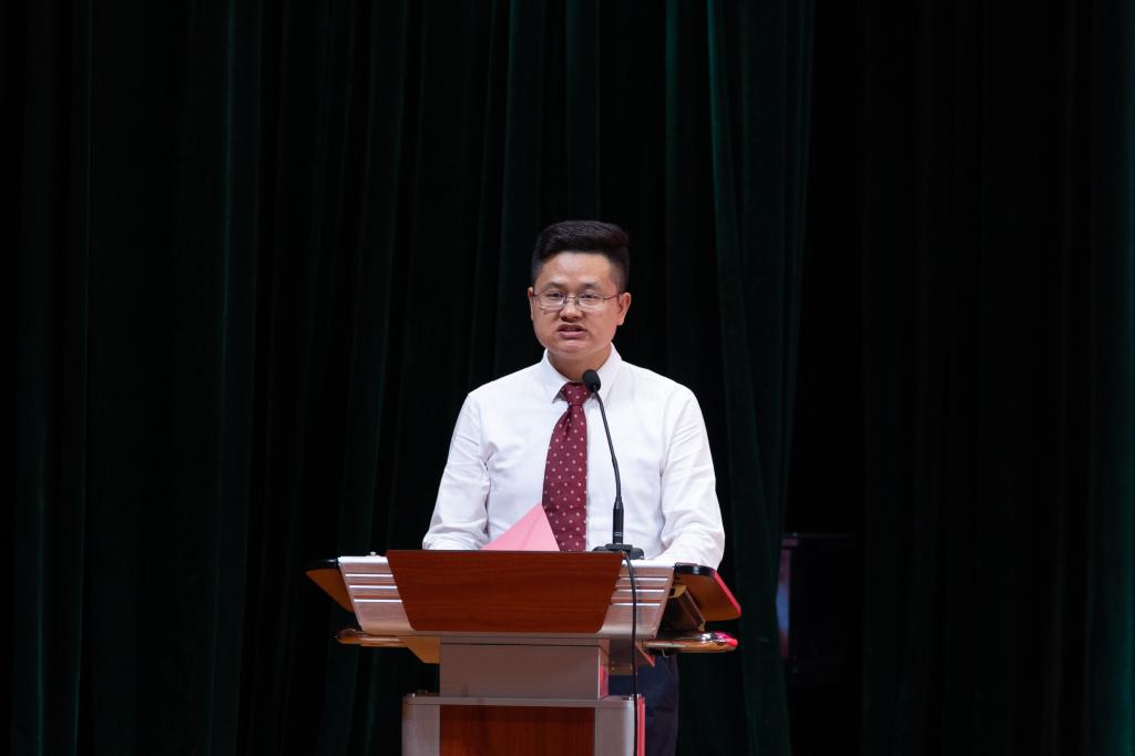 免费色情小说