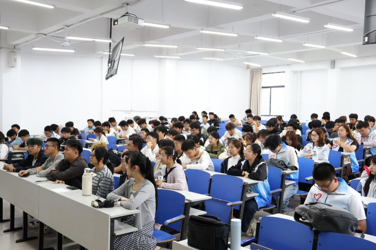 免费色情小说